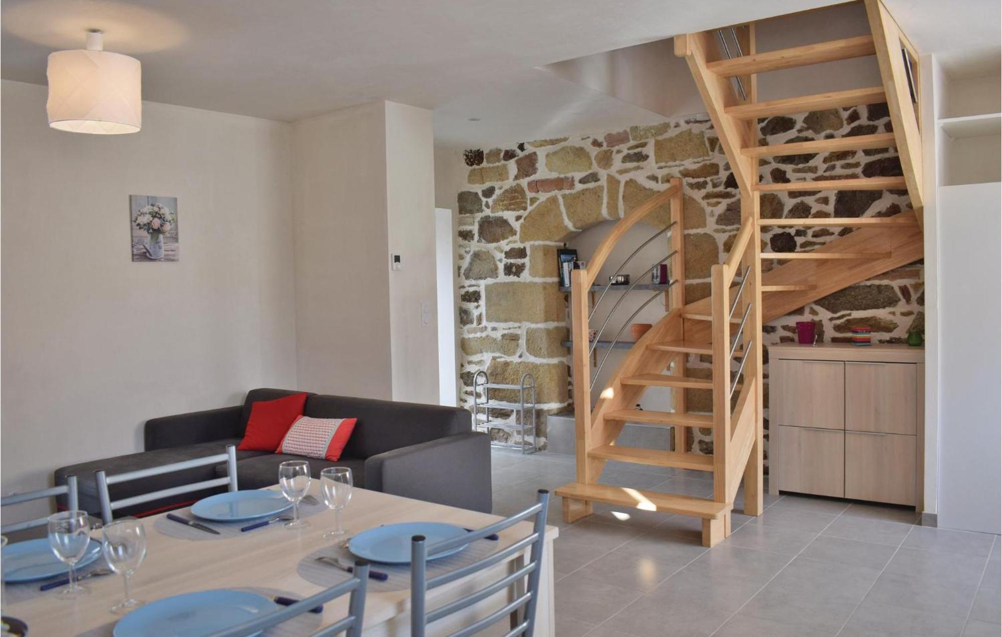 Gorgeous Home In Saint Alban With Kitchen Kültér fotó